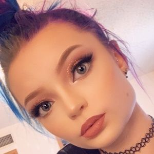 Meet your Posher, Annabelle